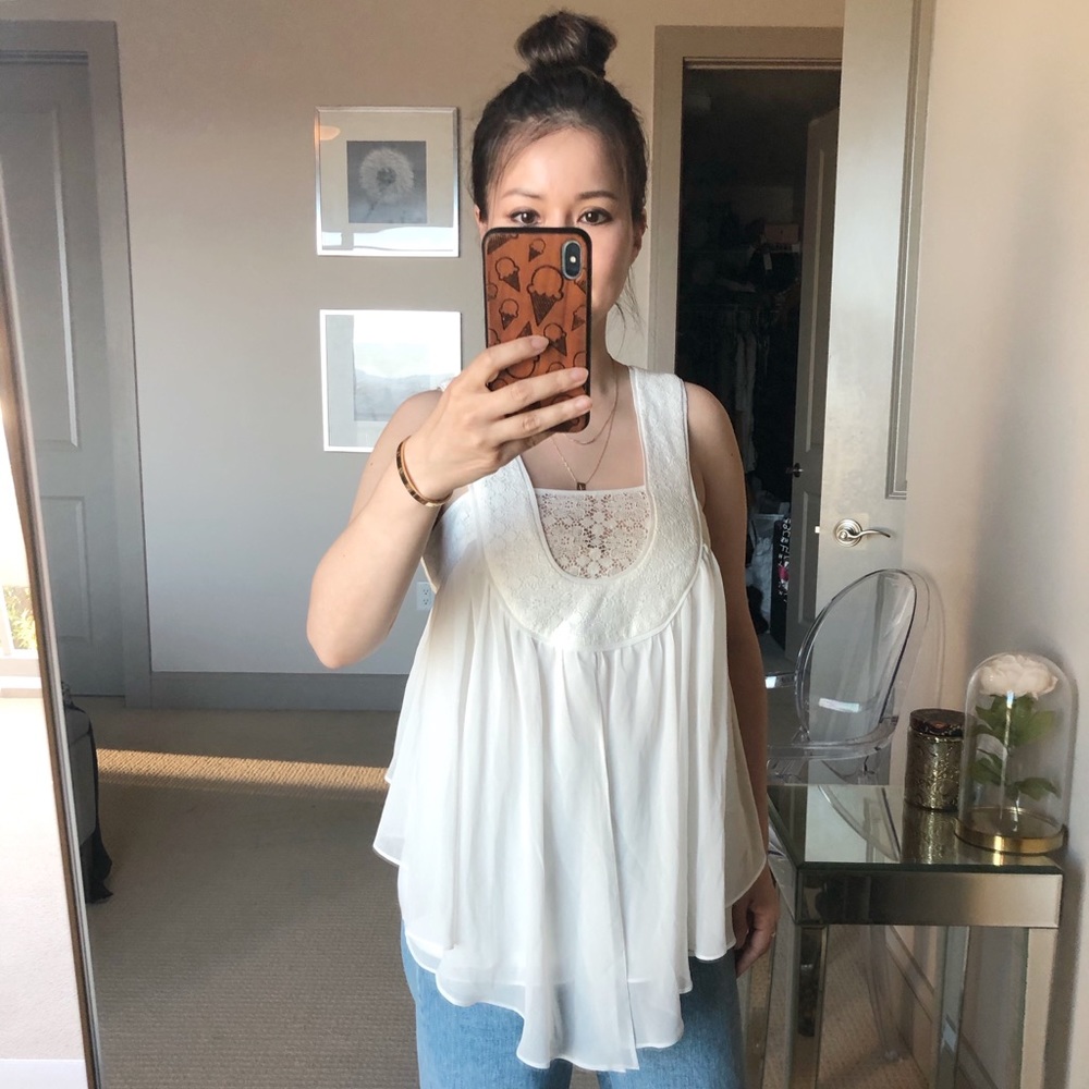 Beautiful Chiffon Lace Sleeveless Top - Picture 1 of 6